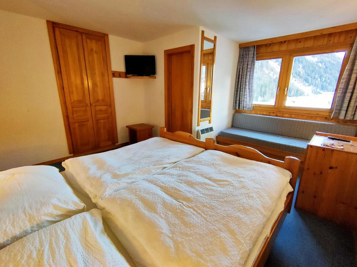 Hotel Les Bouquetins à Zinal Extérieur photo